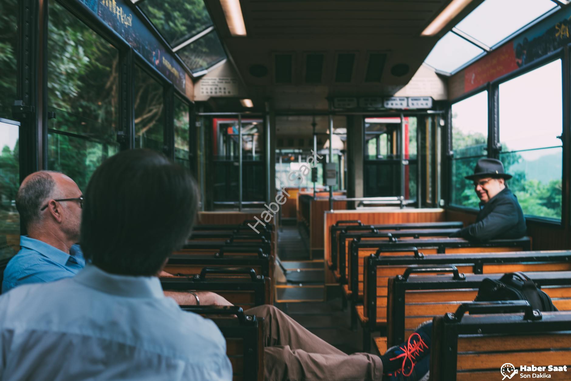 Sürükleyici Bir Yolculuk: İngilizce Kelime Keşfi